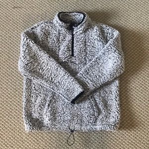 VS PINK sherpa pull over